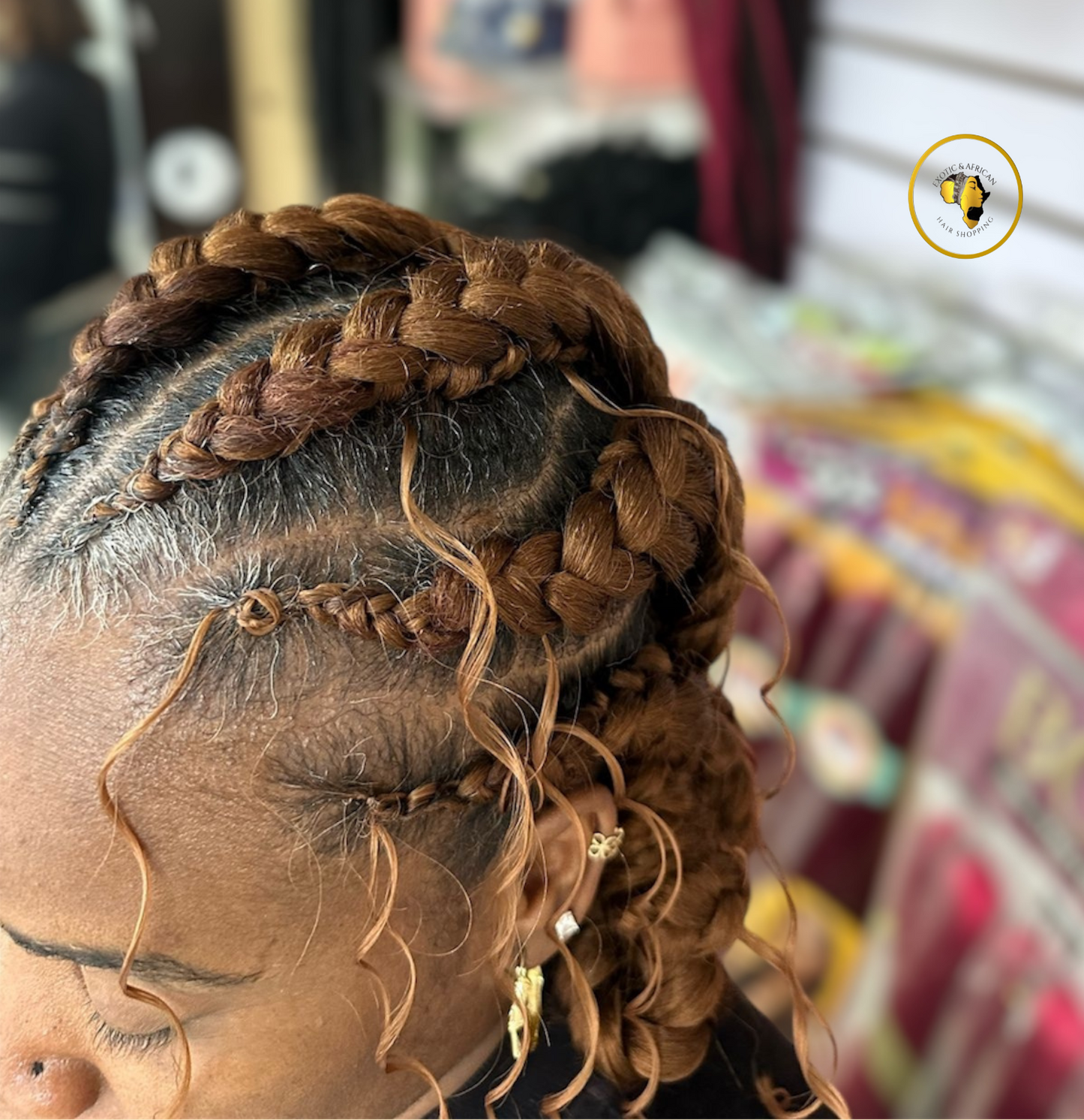 Peinado Stitch Braids y Ghana Braids: Peinados Afro Elegantes y Protectores en Exotica Afro Hair Shopping